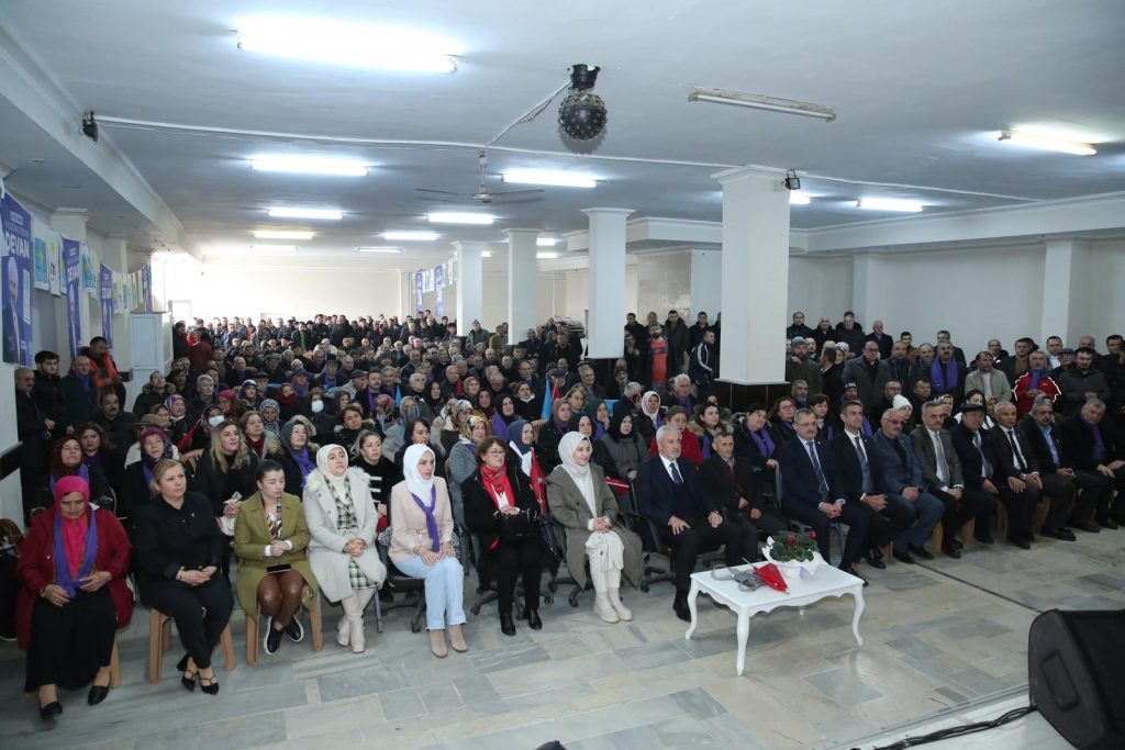 GÜRGENTEPE'DE ENVER YILMAZ COŞKUSU gu5