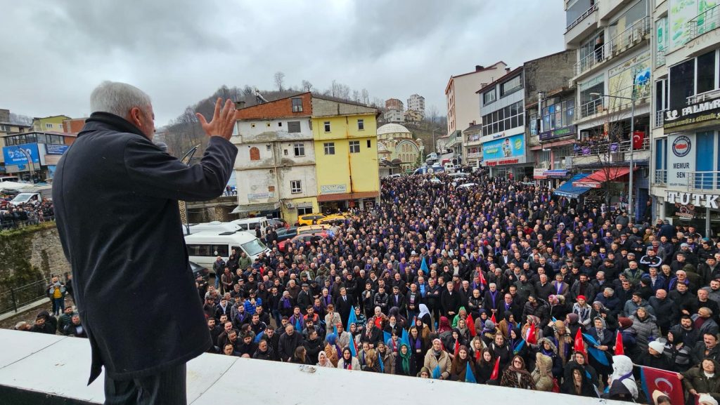 ORDU BÖYLE MİTİNG GÖRMEDİGÖLKÖY MEYDANLARA SIĞMADI mi2