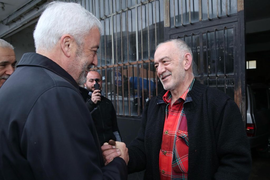 ENVER YILMAZ'A PERŞEMBE'DE SEVGİ SELİ per2
