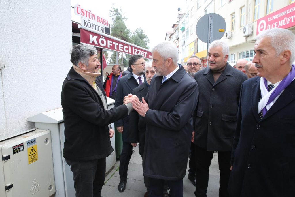 ENVER YILMAZ'A PERŞEMBE'DE SEVGİ SELİ per6