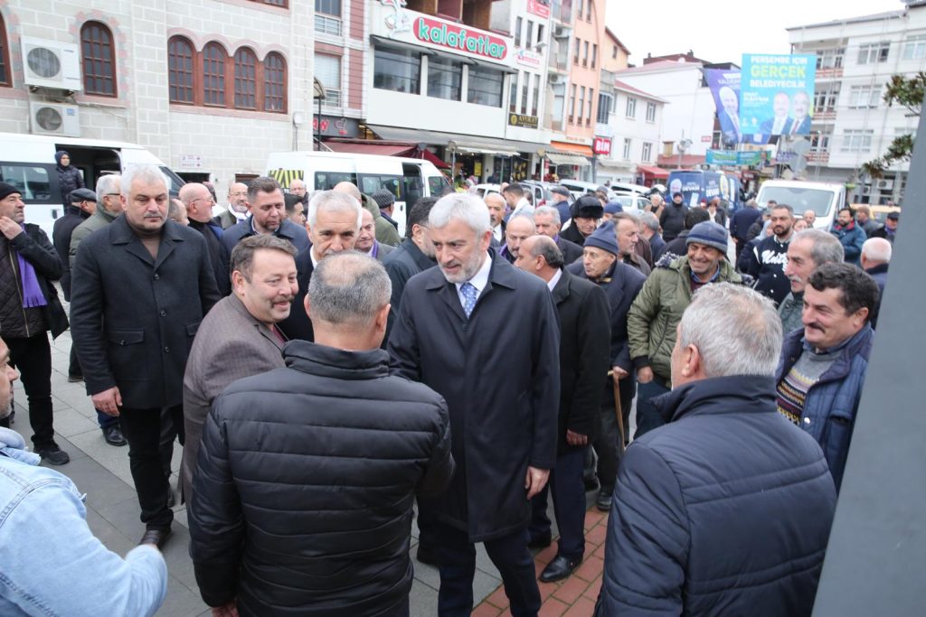 ENVER YILMAZ'A PERŞEMBE'DE SEVGİ SELİ per8