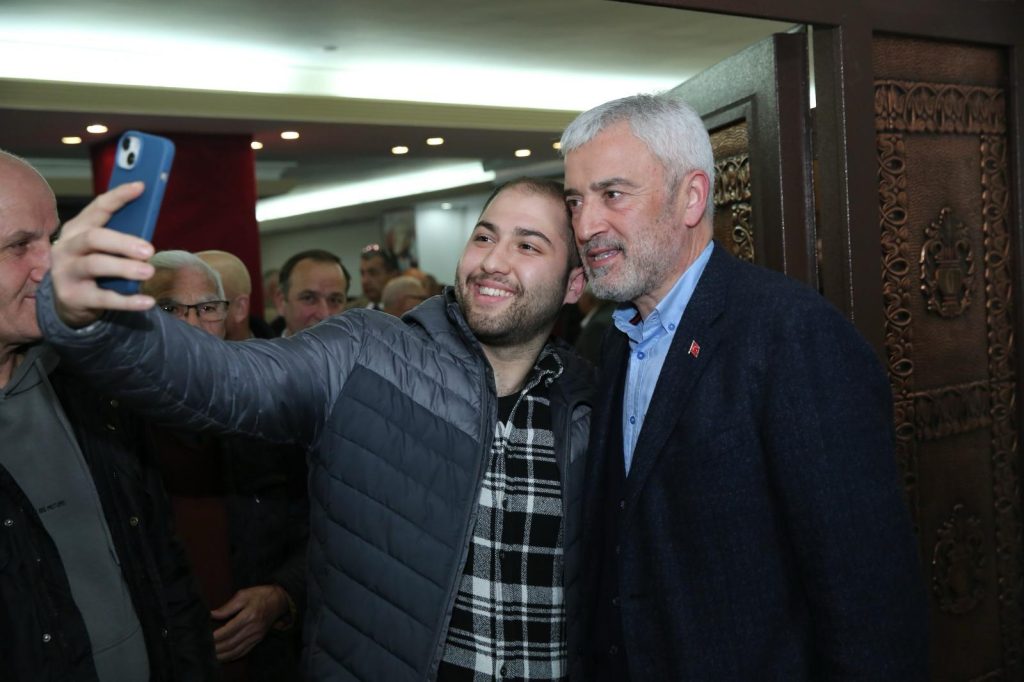 ENVER YILMAZ ŞOFÖR ESNAFIYLA BULUŞTU s1 15