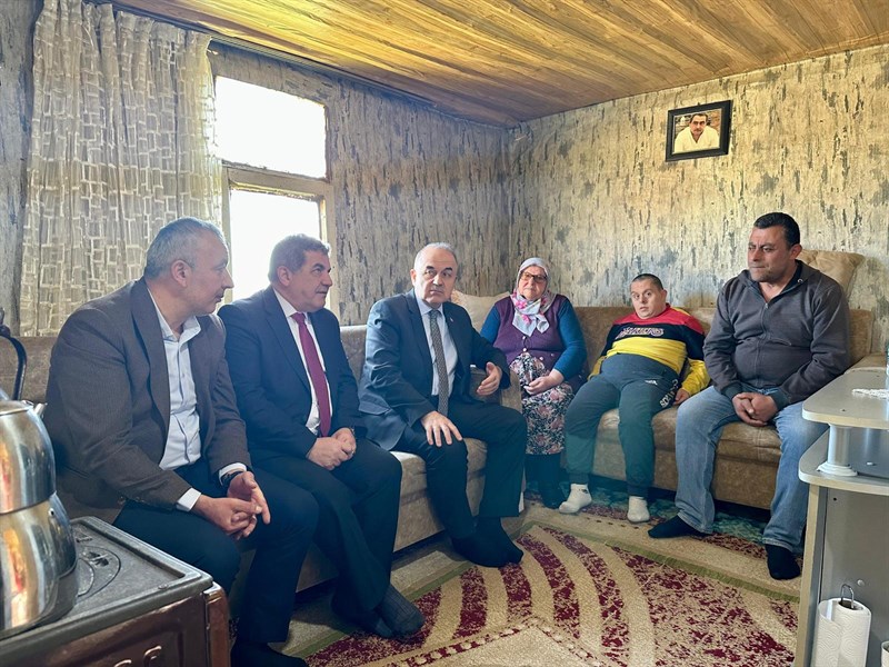 Vali Erol, Hane Ziyaretlerini Sürdürüyor s14 1