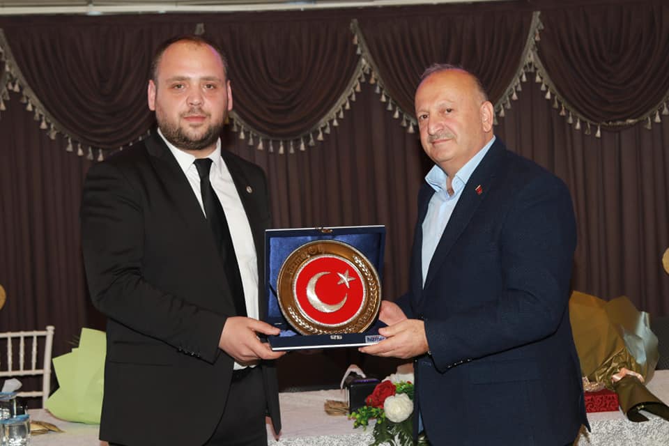 ÜNYE BELEDİYESİ’NDE İŞÇİLER BAYRAM ETTİ s5 7