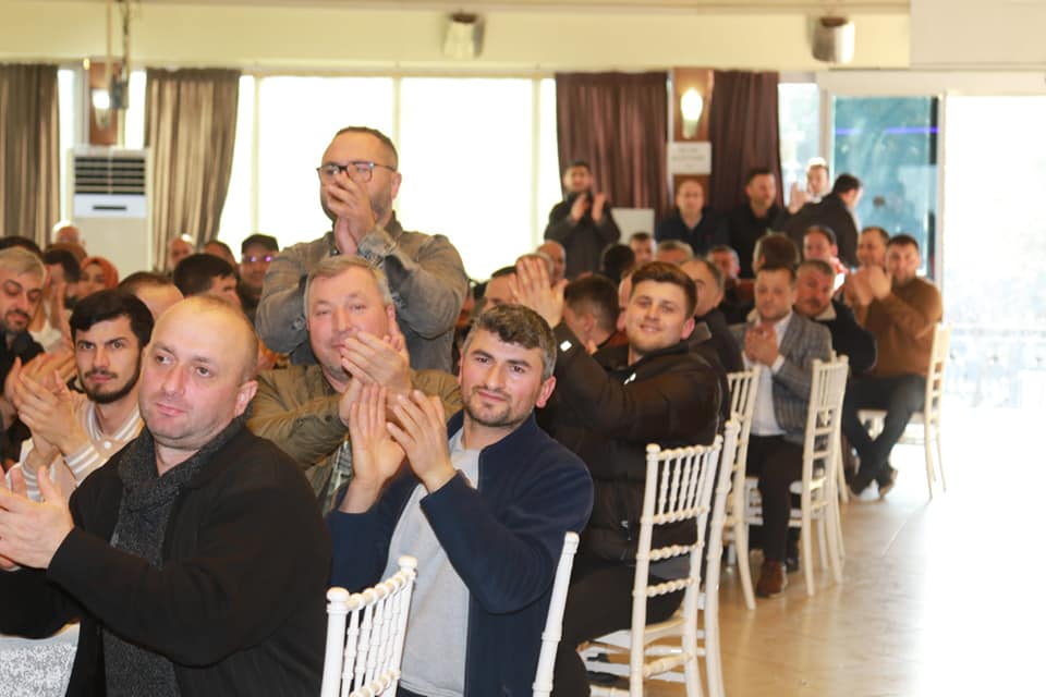 ÜNYE BELEDİYESİ’NDE İŞÇİLER BAYRAM ETTİ s8 4