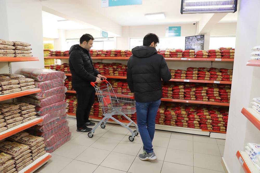 SOSYAL MARKET TAKDİR TOPLUYOR so2