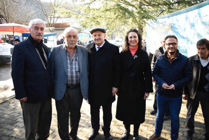 BAŞKAN TAVLI’DAN YEŞİLKENT MAHALLESİNDE GÖVDE GÖSTERİSİ t1 2