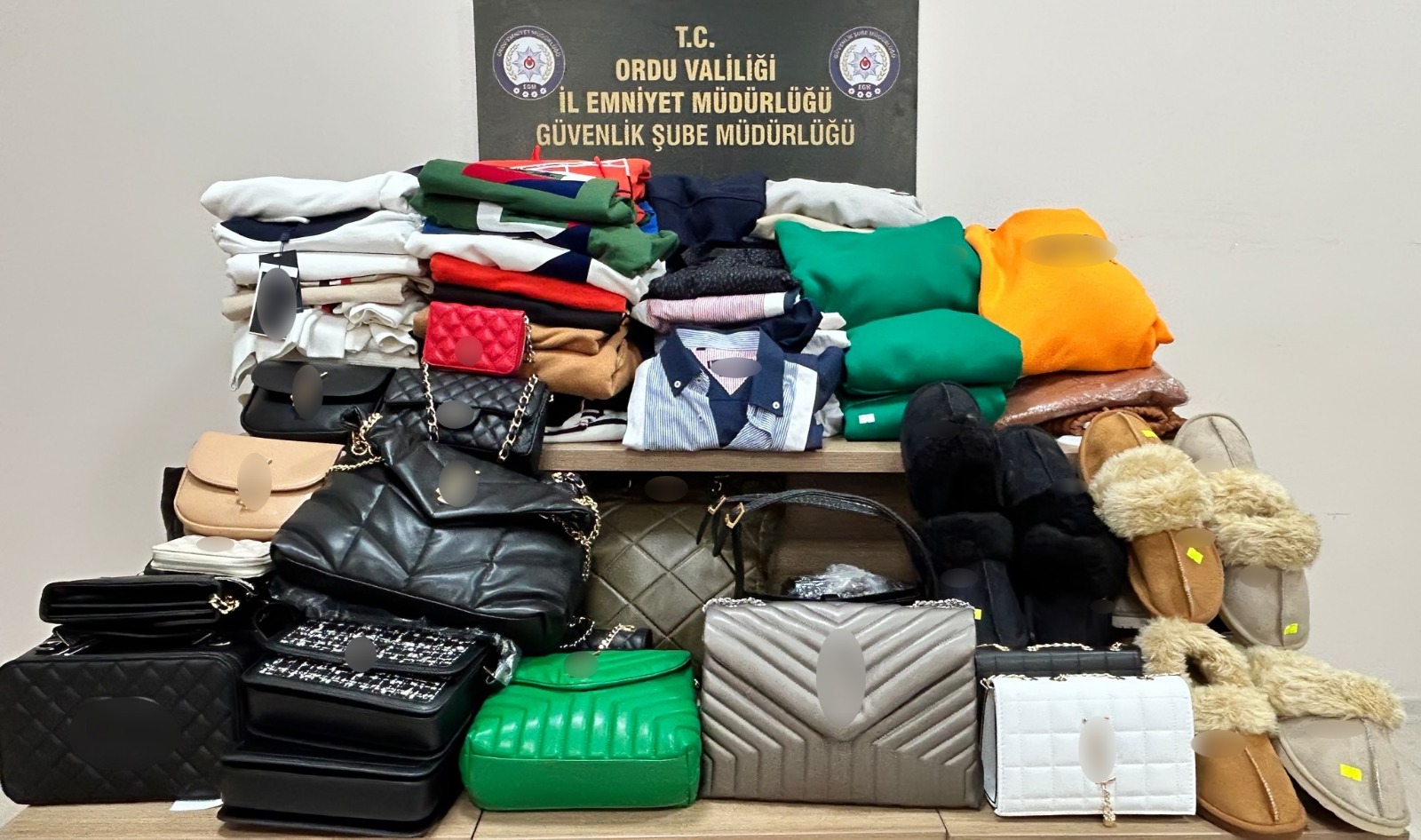 Ordu’da faaliyet gösteren 8 farklı işyerine taklit-imitasyon ürünleri aranmak üzere