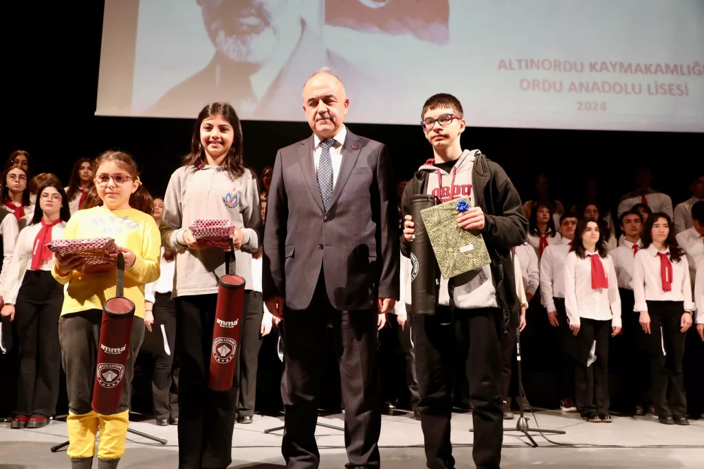 İstiklal Marşı’nın Kabulü ve Mehmet Akif Ersoy’u Anma Programı Yapıldı 1 19