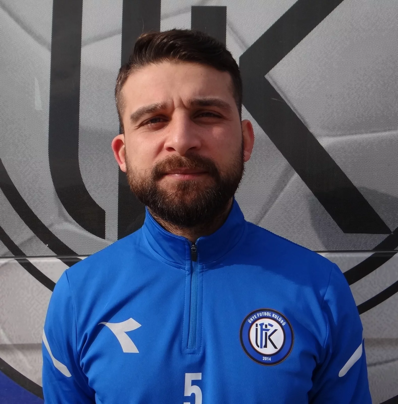 ÜFK TRANSFER BOMBALARINI PATLATTI 2.Amatör ligde mücadele eden Ünye Futbol