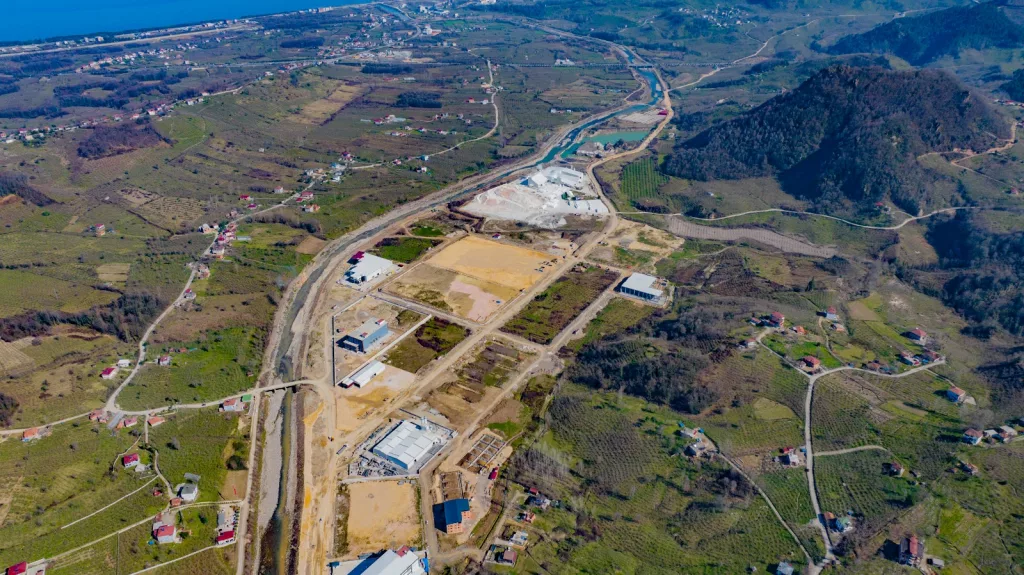 BAŞKAN TAVLI, “ÜNYE OSB’DE 6 BİN KİŞİ İSTİHDAM EDİLECEK” 1 70