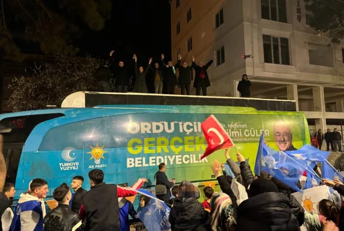 BAŞKAN TAVLI’YA ÇINARLIK VE KALEDERE’DEN GÜÇLÜ DESTEK! 1 90 jpg