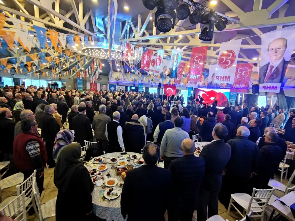 BAŞKAN TAVLI, “ÜNYE YÜZYILI BELEDİYECİLİĞİNE PROJELERİMİZLE HAZIRIZ” 11 4