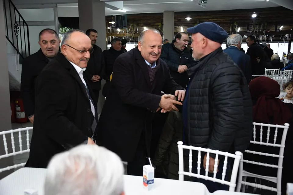 MUHTAR ÖZDEMİR, “BAŞKANIMIZ BURUNUCU MAHALLESİ’NİN FOTOĞRAFINI DEĞİŞTİRDİ” 12 4 jpg
