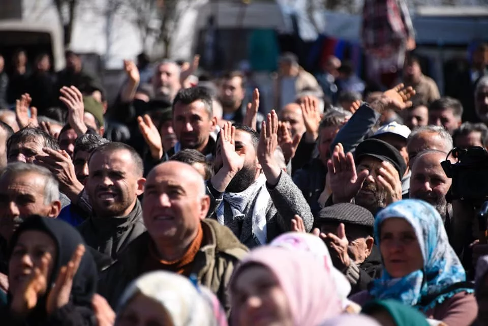 PELİTLİYATAK COŞKUSU MİTİNGE DÖNÜŞTÜ 13 jpg