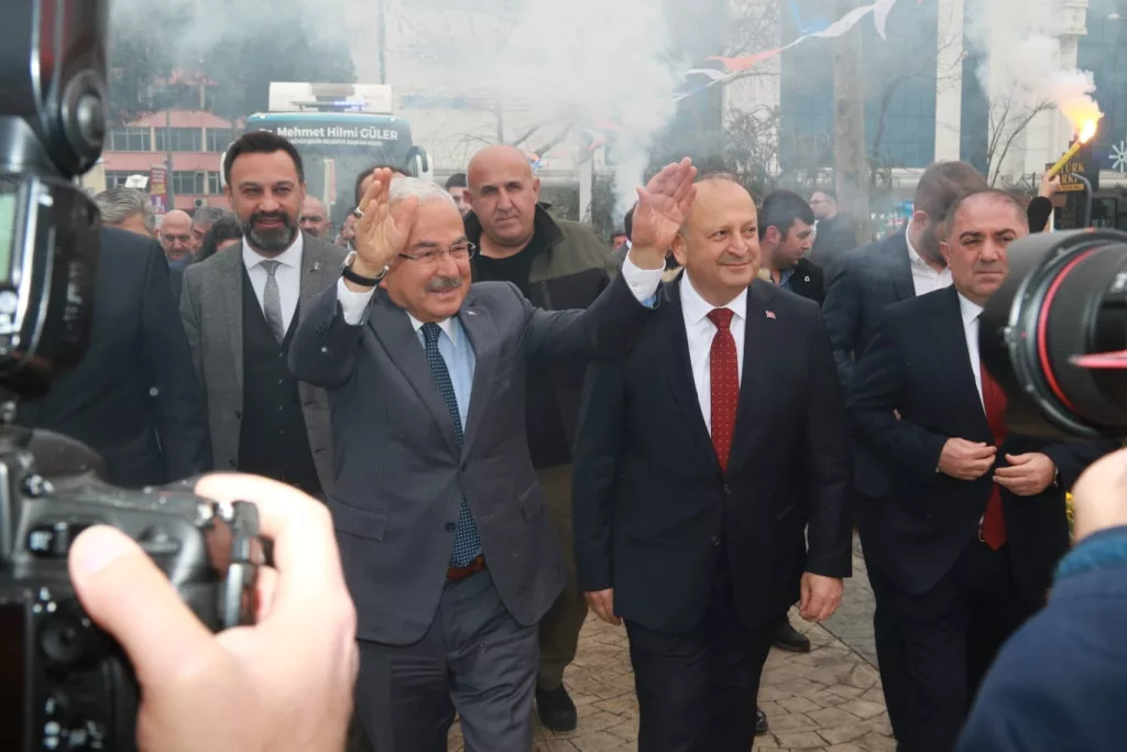 BAŞKAN TAVLI, “ÜNYE YÜZYILI BELEDİYECİLİĞİNE PROJELERİMİZLE HAZIRIZ” 14 1