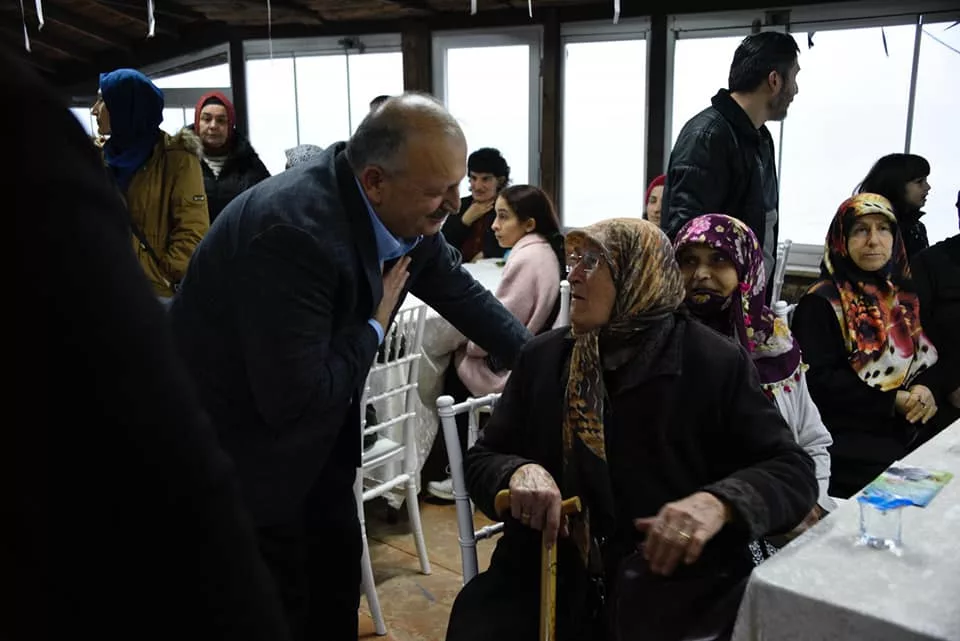 MUHTAR ÖZDEMİR, “BAŞKANIMIZ BURUNUCU MAHALLESİ’NİN FOTOĞRAFINI DEĞİŞTİRDİ” 17 2 jpg
