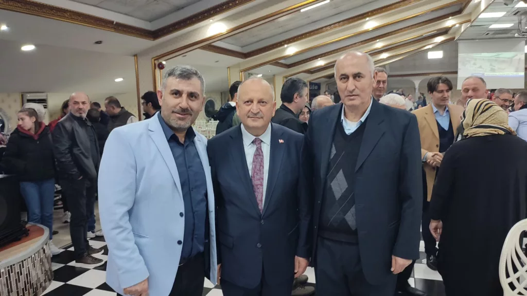 BAŞKAN TAVLI HEMŞEHRİLERİYLE İSTANBUL’DA İFTAR SOFRASINDA BULUŞTU 19