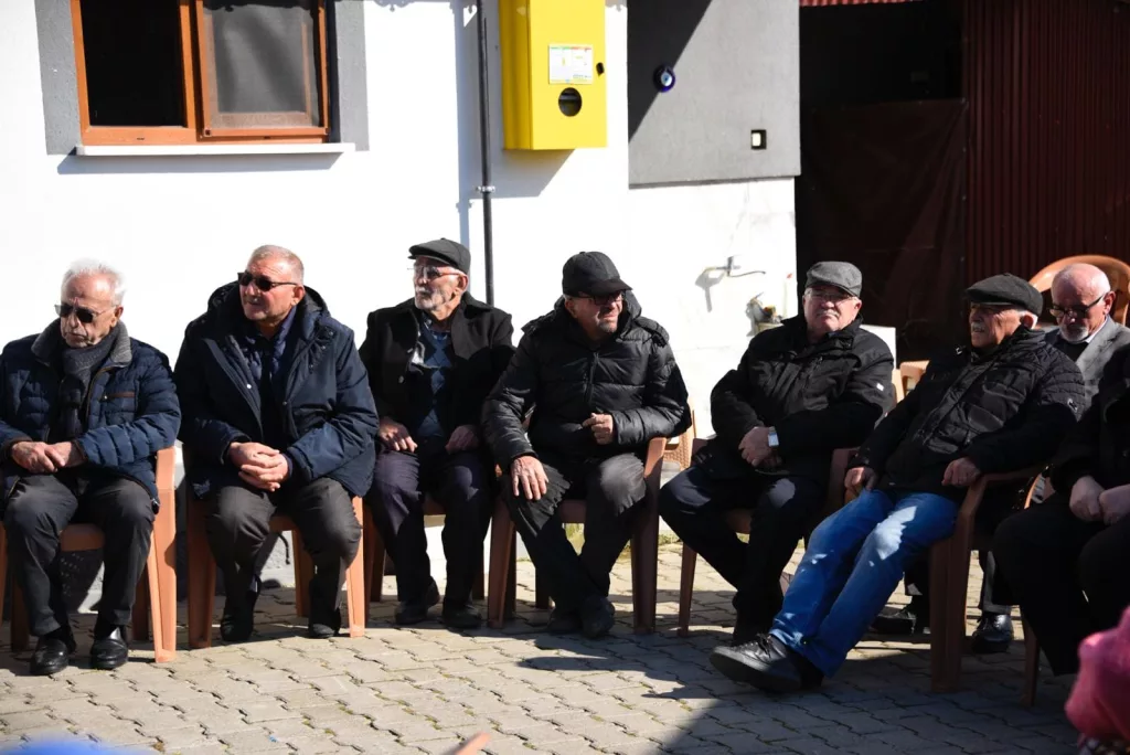 BAŞKAN TAVLI, “ÜNYE’MİZİN GİRİŞİ ÇÖP DAĞINDAN KURTULDU” 2 11