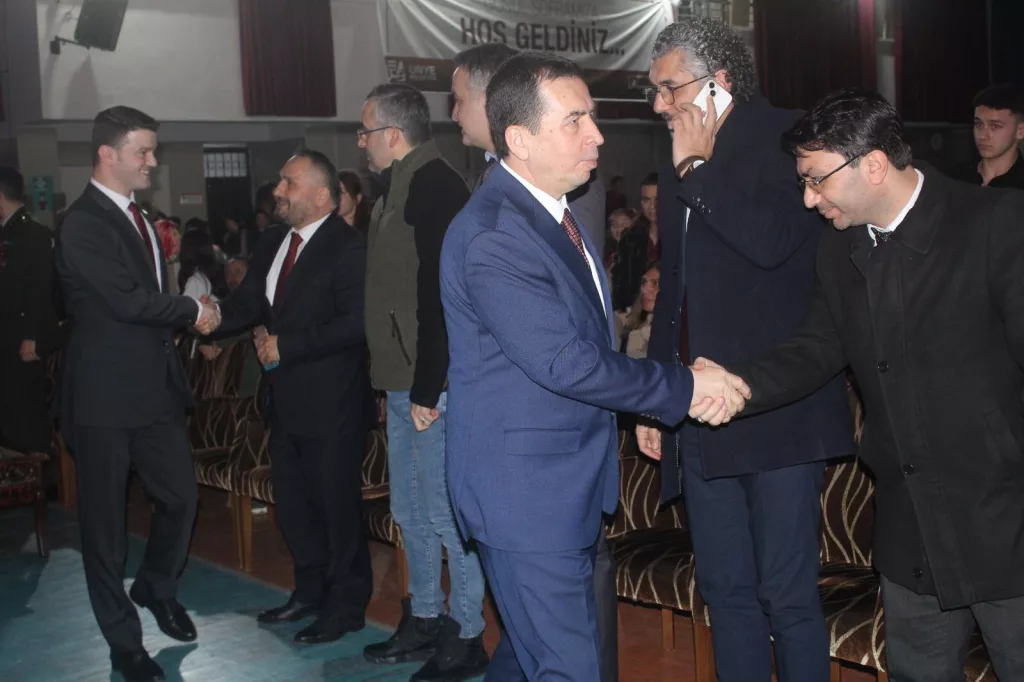 ÜNYE’DE MEHMET AKİF ERSOY ANILDI 2 20