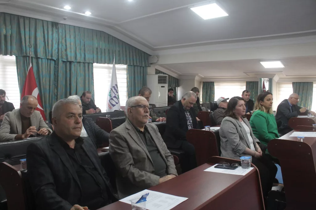 Dönemin son meclis toplantısı yapıldı 3 1