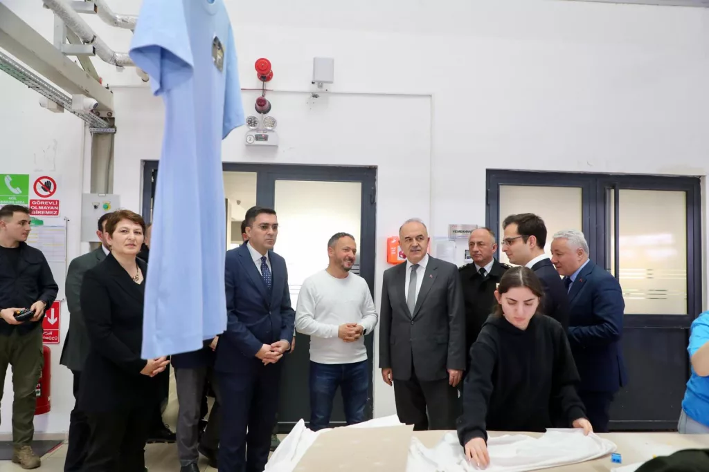 VALİ EROL, GÜRGENTEPE VE GÖLKÖY'DE 3 21