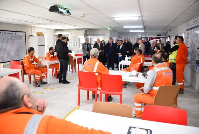 BAŞKAN TAVLI, “ÜNYE OSB’DE 6 BİN KİŞİ İSTİHDAM EDİLECEK” 4 41 jpg