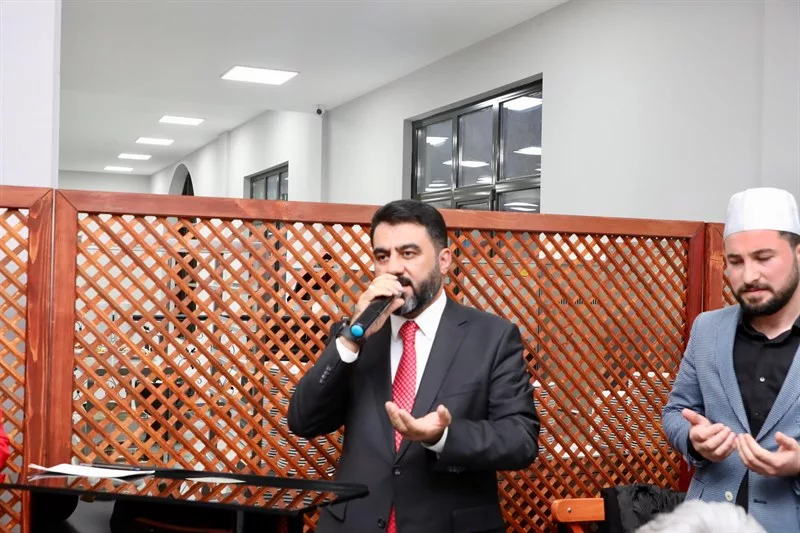 Vali Erol, Şehit Aileleri ve Gazilerimizle İftar Yemeğinde Bir Araya Geldi 5 20 jpg
