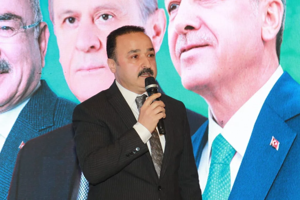 BAŞKAN TAVLI, “ÜNYE YÜZYILI BELEDİYECİLİĞİNE PROJELERİMİZLE HAZIRIZ” 5 3