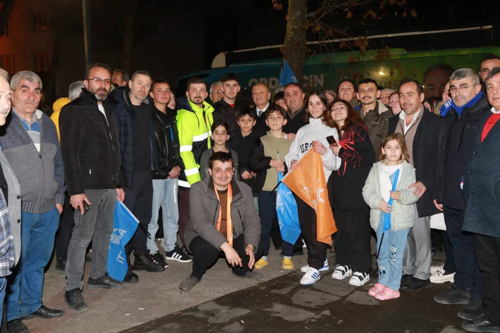 BAŞKAN TAVLI’YA ÇINARLIK VE KALEDERE’DEN GÜÇLÜ DESTEK! 7 34