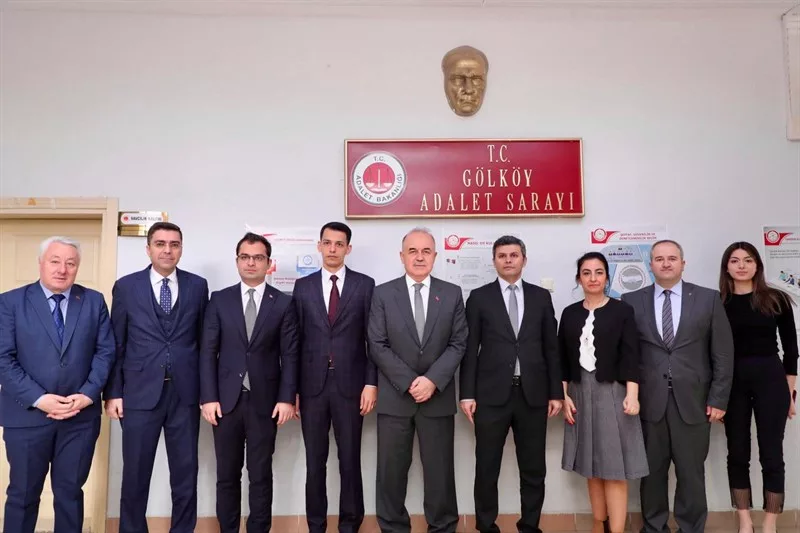 VALİ EROL, GÜRGENTEPE VE GÖLKÖY'DE 8 14 jpg