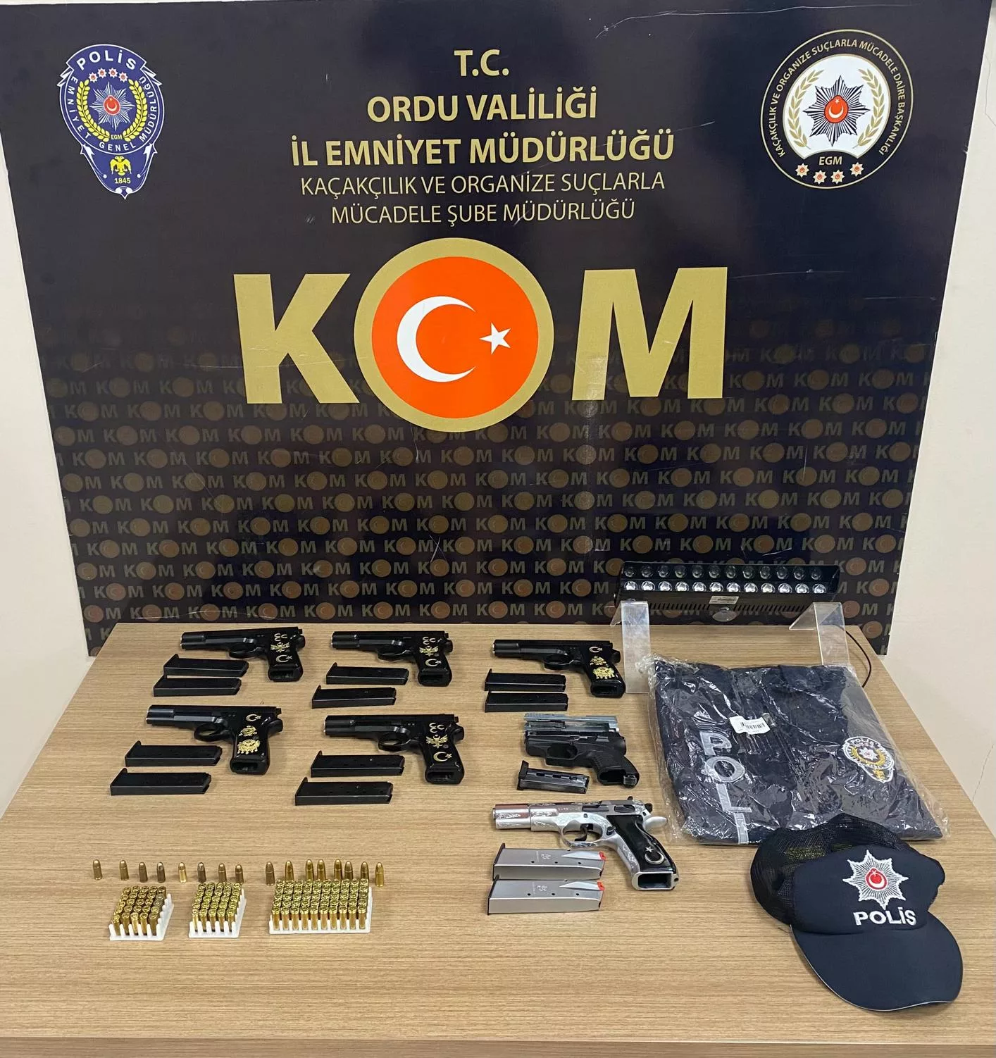 Kaçakçılık ve Organize Suçlarla Mücadele faaliyetleri kapsamında bir araçta yapılan