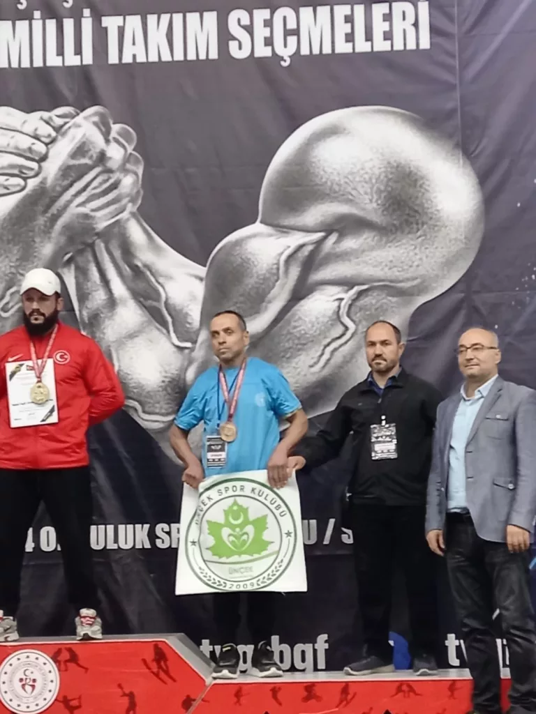 Engelleri Aşan Azim: İsmail Uysal'ın Bilek Güreşi Arenasındaki Zaferi ODUL 1