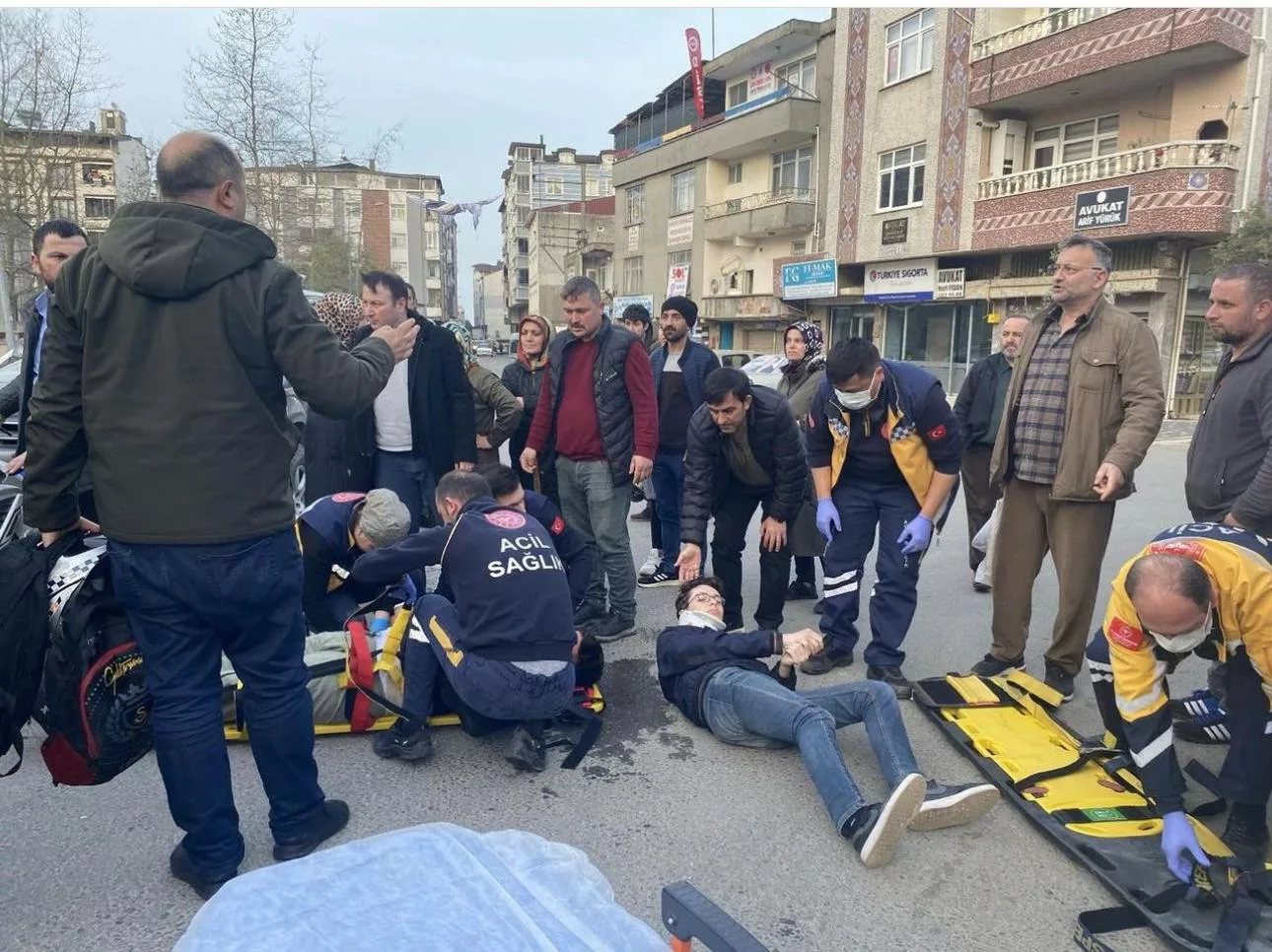 Ünye’de meydana gelen trafik kazasında pikap ile motosikletin çarpışması sonucu