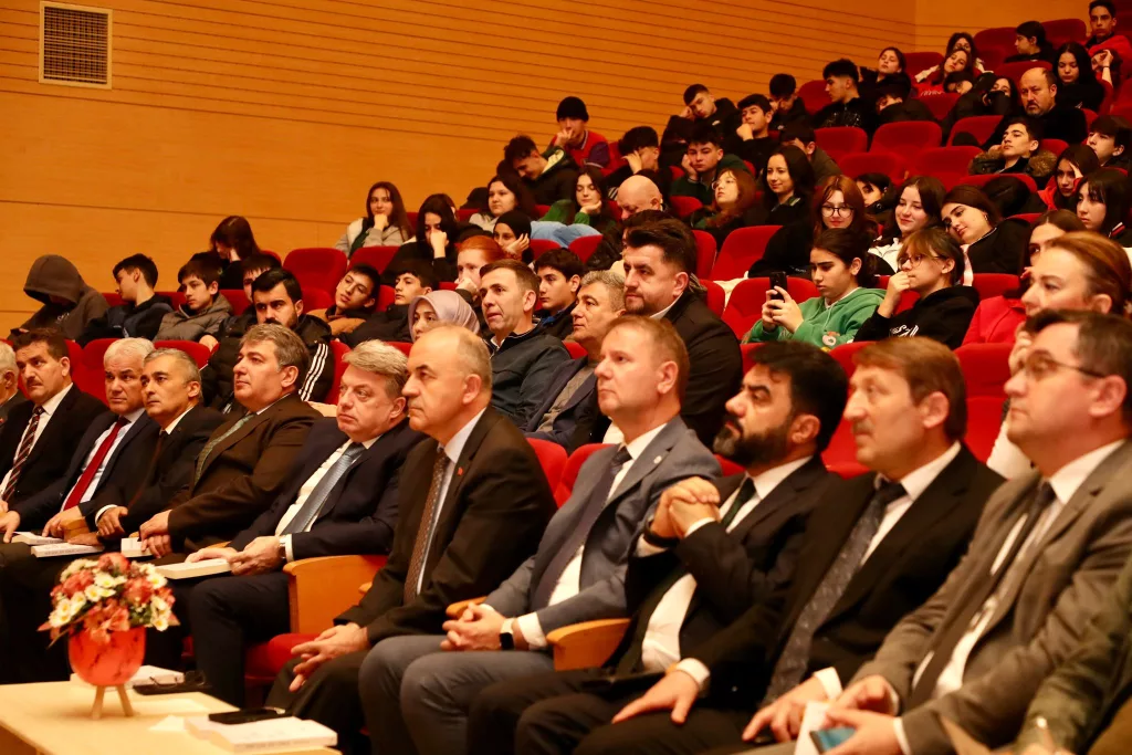 “Sevgi Dilimiz: Yunus Emre” Konulu Konferans Düzenlendi V1 2