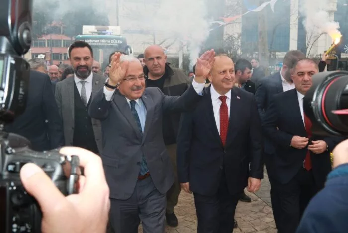 BAŞKAN TAVLI, “ÜNYE YÜZYILI BELEDİYECİLİĞİNE PROJELERİMİZLE HAZIRIZ” a2 8 jpg