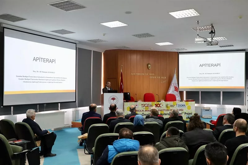 Arıcılara Apiterapi Eğitimi Verildi a4 1 jpg