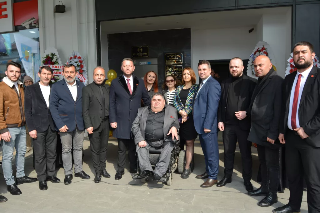 A PLUS GAYRİMENKUL YATIRIM OFİSİ’NDEN GÖRKEMLİ AÇILIŞ a6