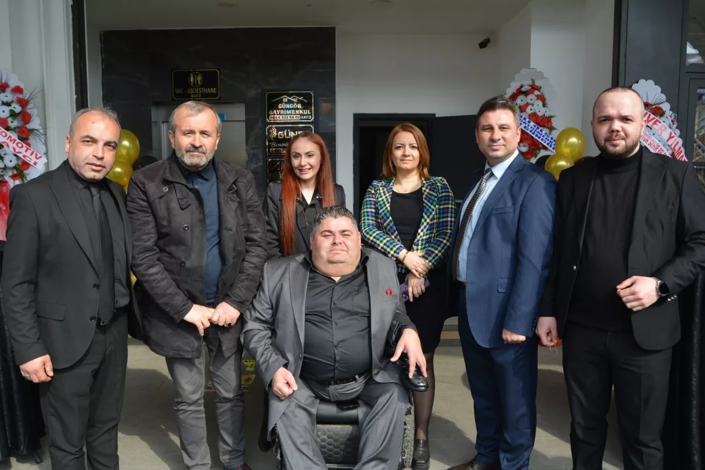A PLUS GAYRİMENKUL YATIRIM OFİSİ’NDEN GÖRKEMLİ AÇILIŞ a7