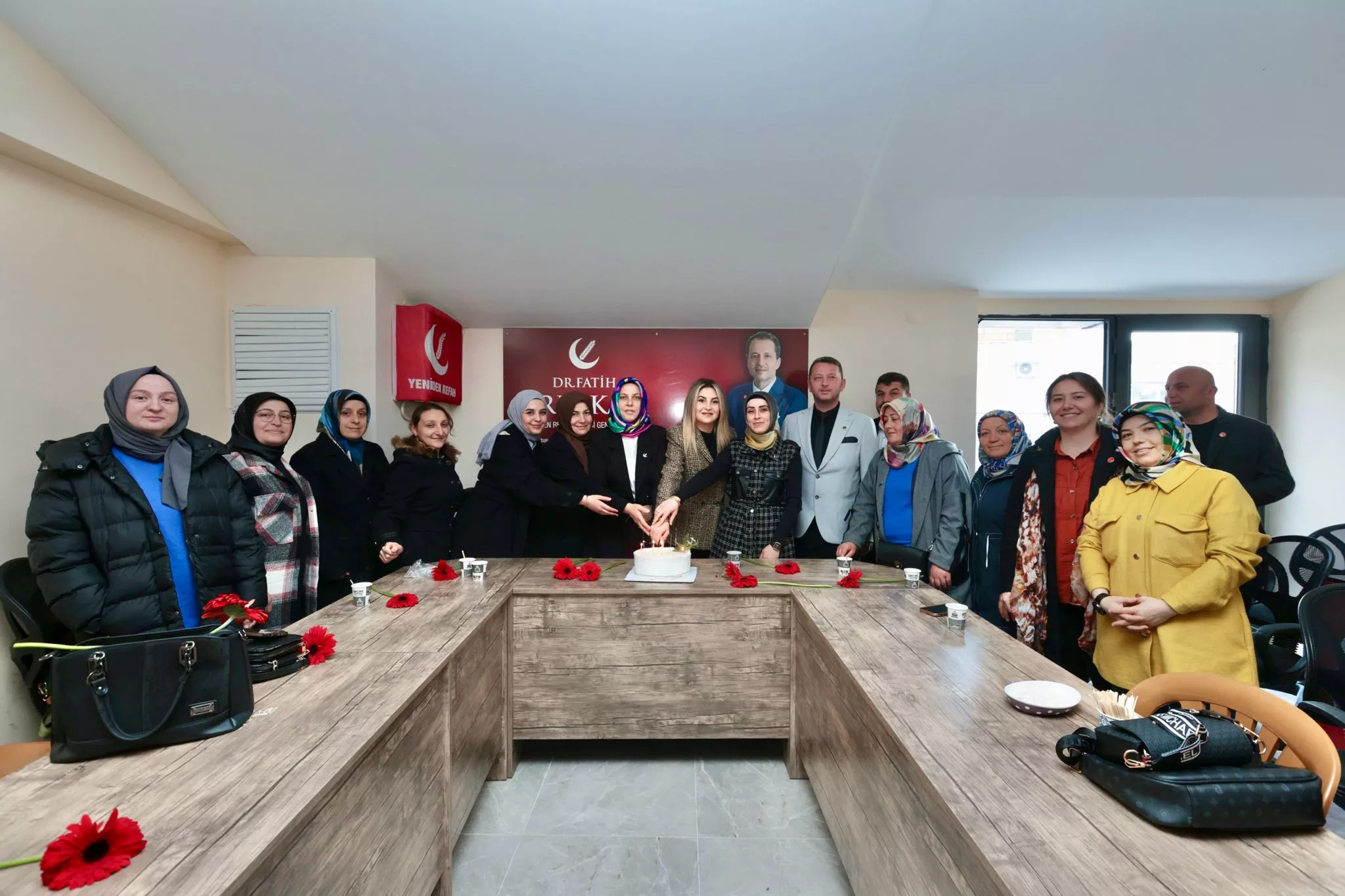 Yeniden Refah Partisi 8 Mart Dünya Kadınlar Günü’nü özel bir