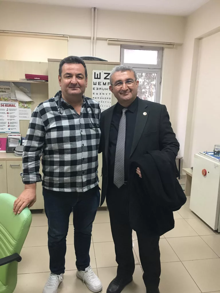 CHP Ünye Belediye Başkan Adayı Cumhur Öztürk, Sağlık Çalışanlarını Ziyaret Etti c 2
