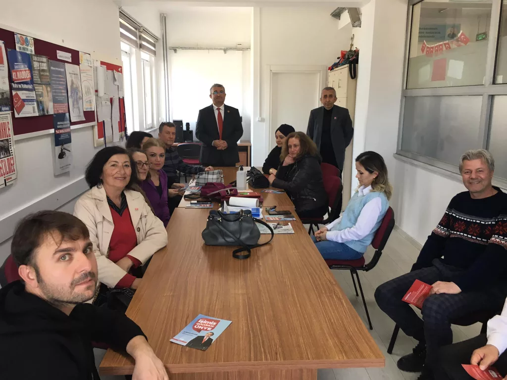 "Ünye'de Değişim Rüzgarları: Cumhur Öztürk'ün Yol Haritası" cc