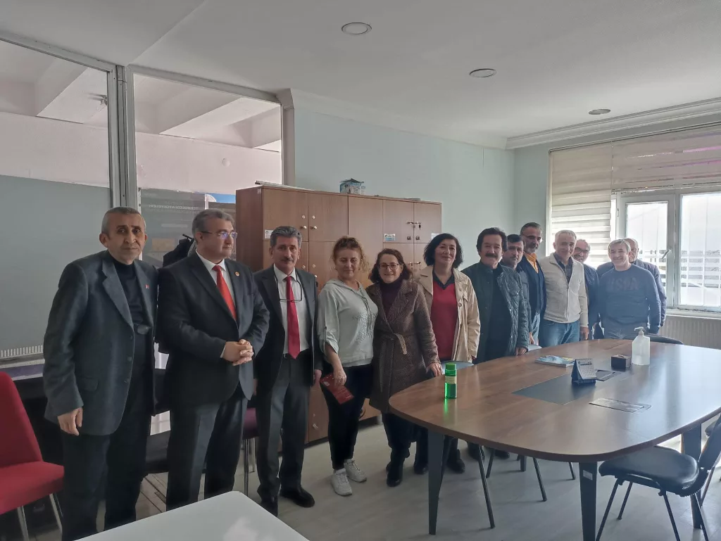 "Ünye'de Değişim Rüzgarları: Cumhur Öztürk'ün Yol Haritası" cc3