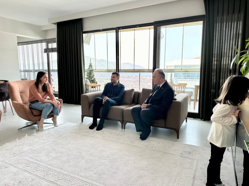 Hane Ziyaretleri Aralıksız Sürüyor ha2