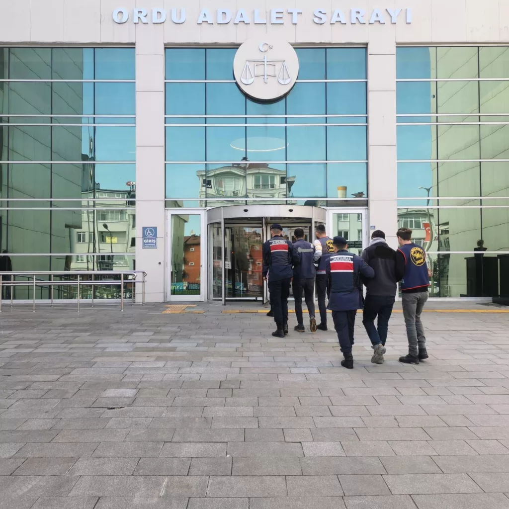 Çevre Yolu Şantiyesinden Hırsızlık Olayı: Şüpheliler Suçüstü Yakalandı hi