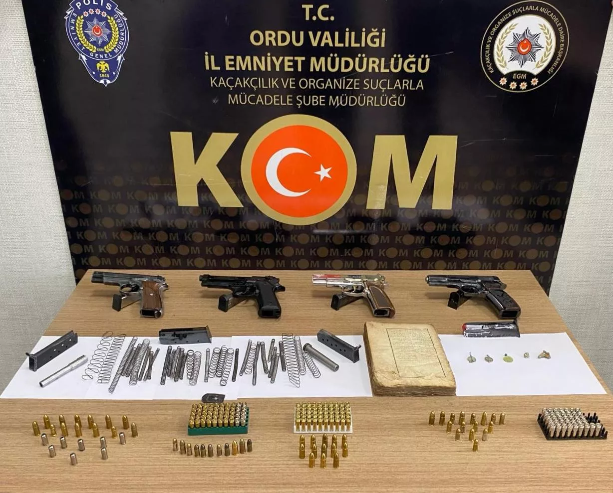 İl Emniyet Müdürlüğü Kaçakçılık ve Organize Suçlarla Mücadele Şube Müdürlüğünce