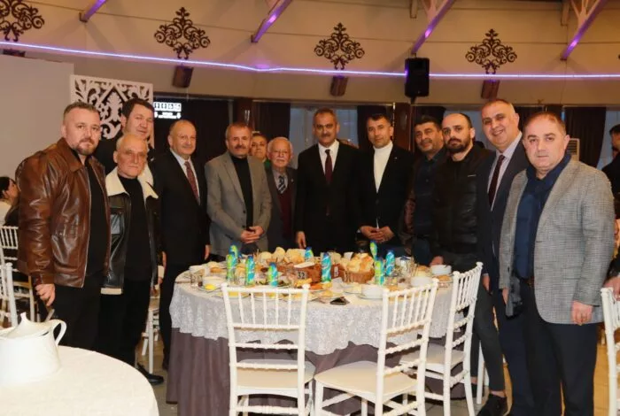 Ünye Belediye Başkanı ve AK Parti Belediye Başkan Adayı Hüseyin