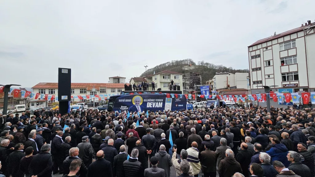 ULUBEY VE KABATAŞ MEYDANLARA SIĞMADI u2 2