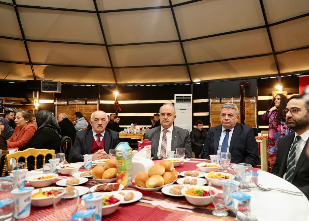 Vali Erol, ‘8 Mart Dünya Kadınlar Günü’nde Şehit Eşleri ve Aileleri İle Bir Arada Oldu v