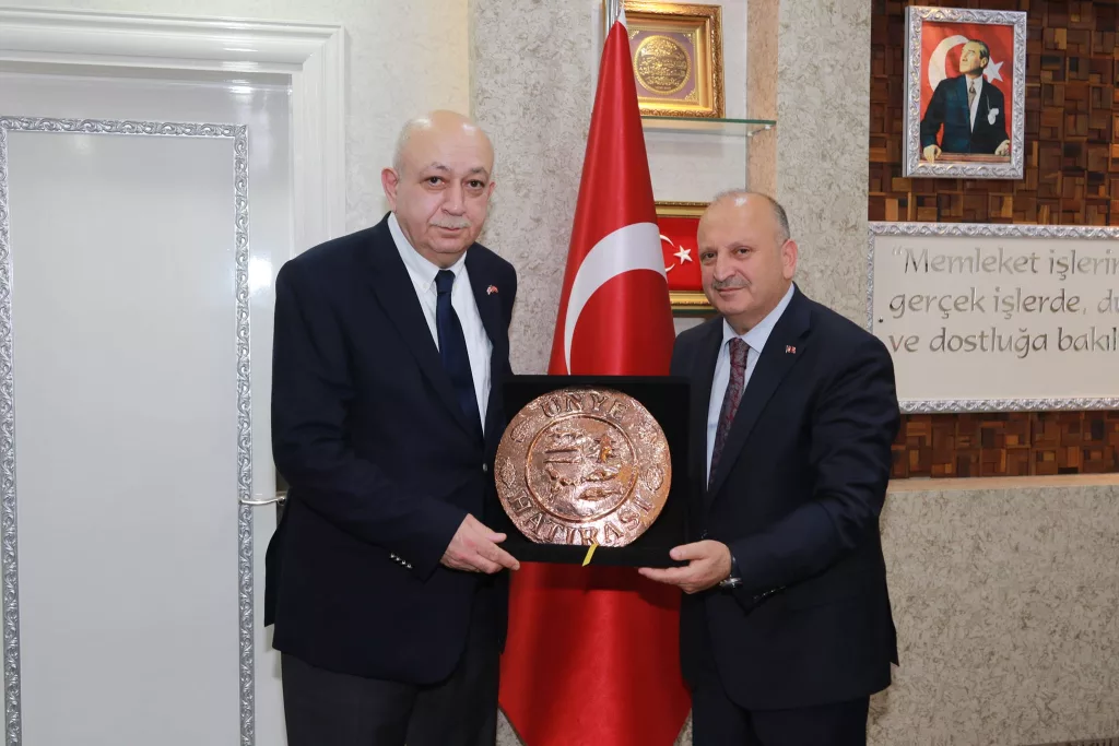 TÜRKİYE-GÜRCİSTAN DOSTLUĞU ÜNYE’DE TAÇLANDI 1 47